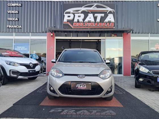 FORD FIESTA 1.6 ROCAM HATCH 8V FLEX 4P MANUAL